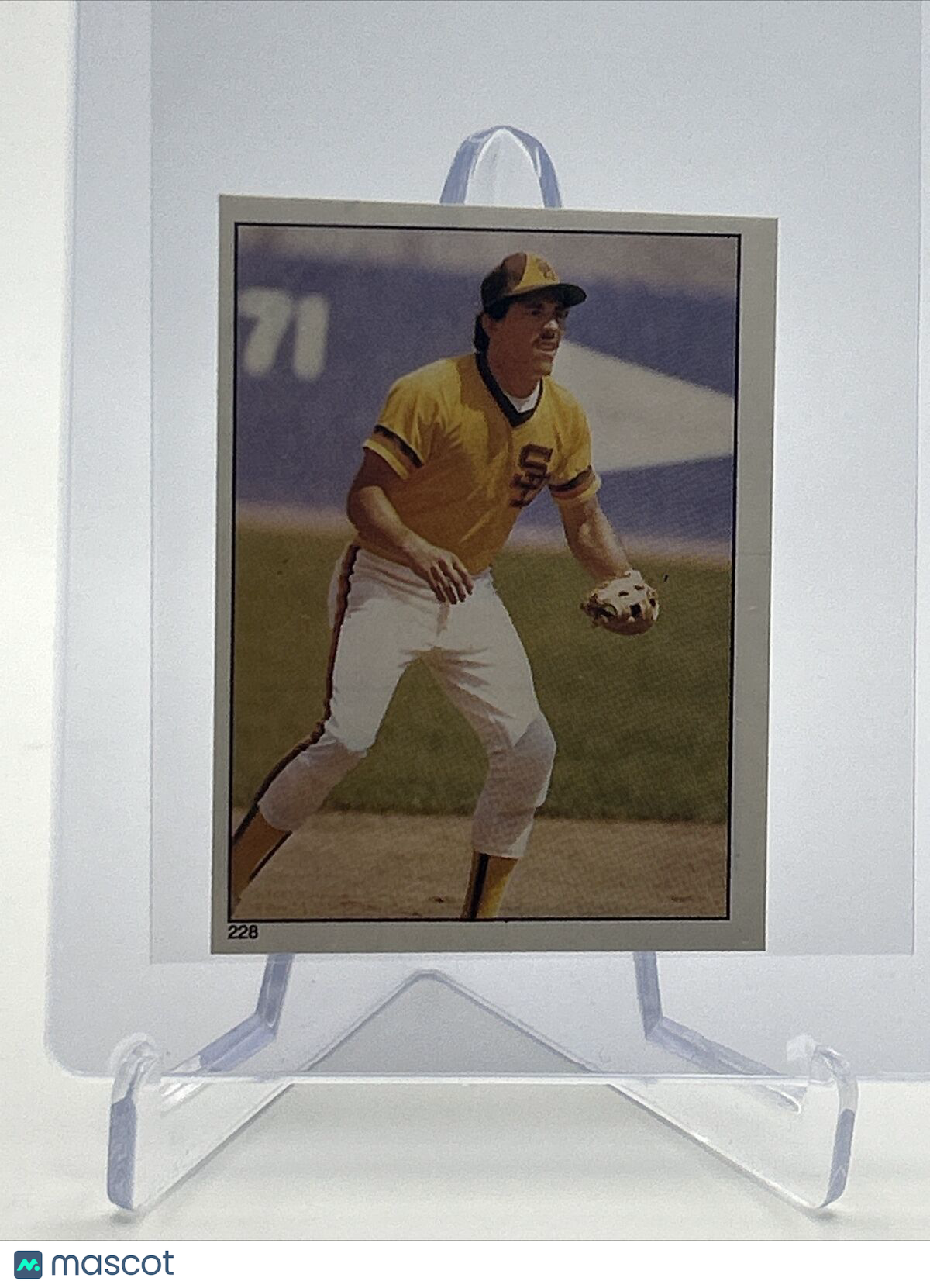 1981 Topps Stickers Luis Salazar Baseball Card #228 NM-Mint FREE SHIPPING