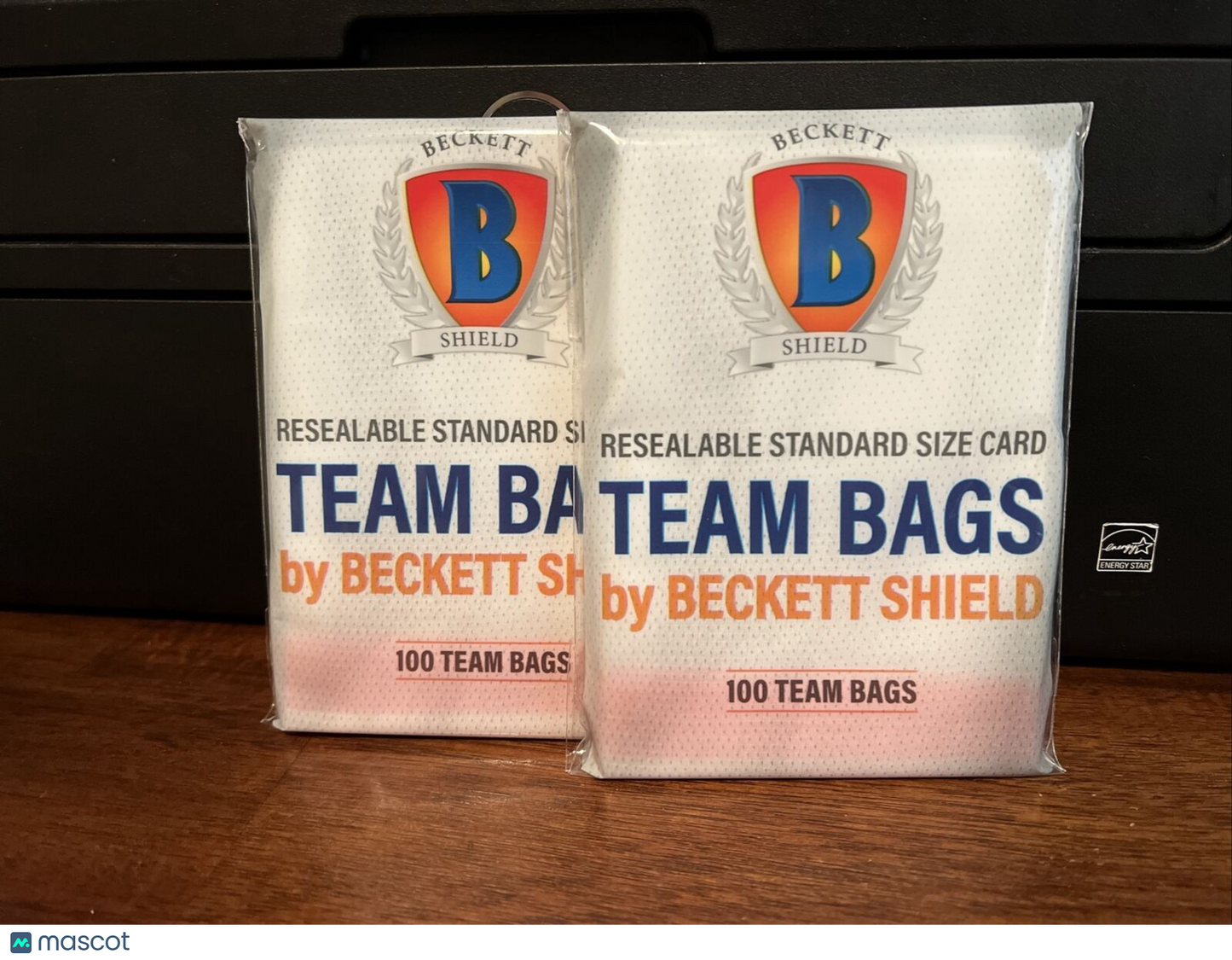 Beckett Shield Team Bags Resealable Sleeves 2 Packs of 100 - 200 Total