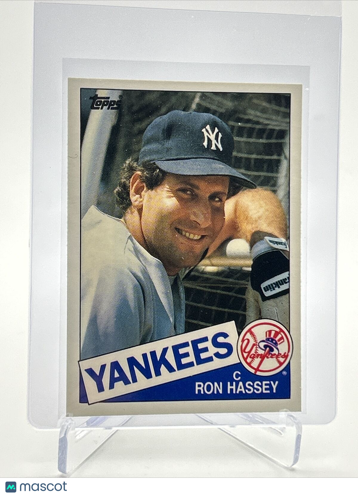 1985 Topps Traded Ron Hassey Baseball Card #48T NM-MT FREE SHIPPING