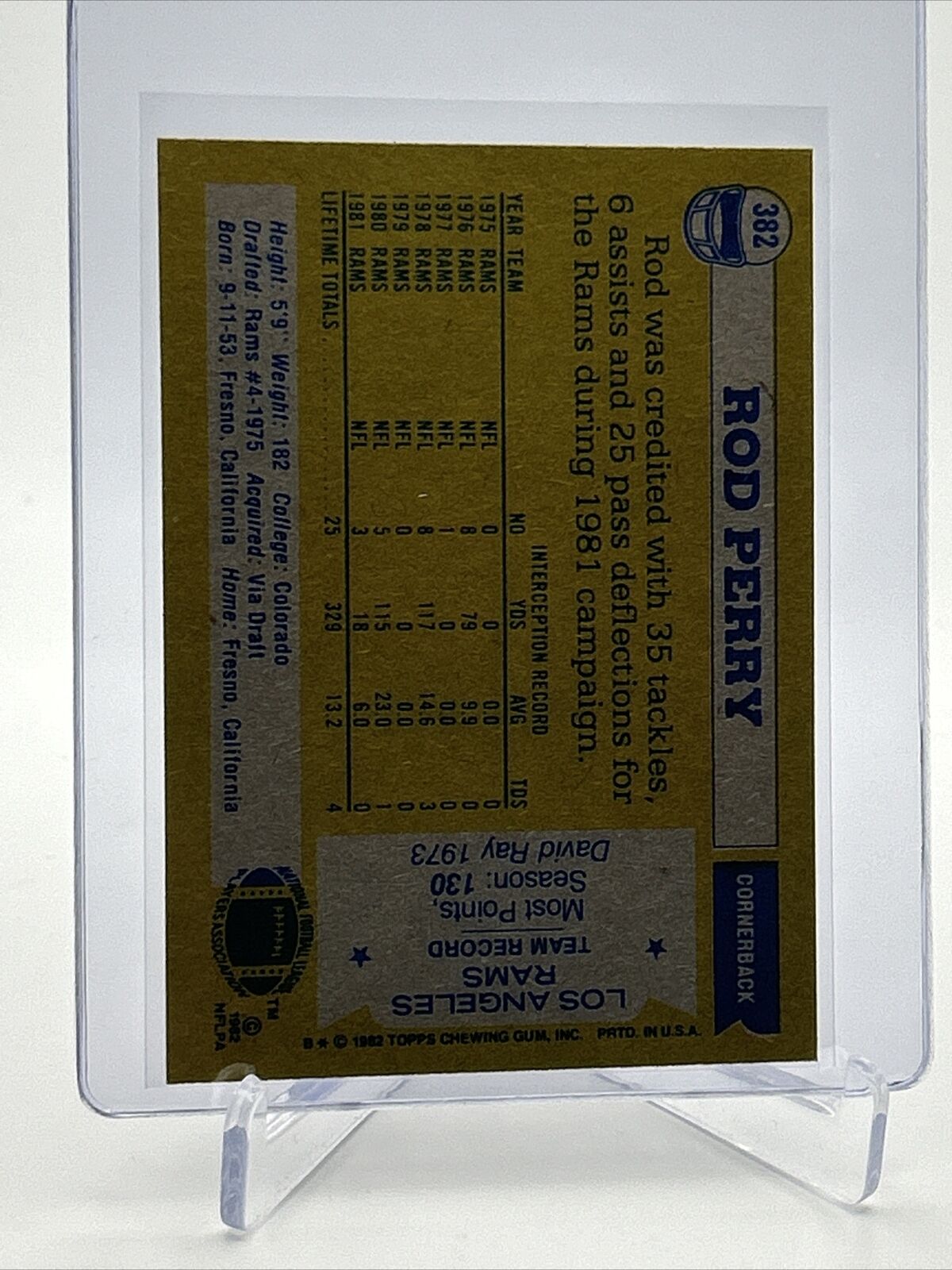 1982 Topps Rod Perry Football Card #382 NM-MT FREE SHIPPING