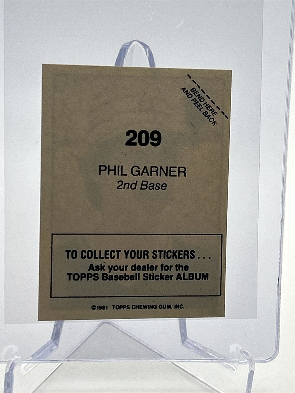 1981 Topps Stickers Phil Garner Baseball Card #209 NM-Mint FREE SHIPPING