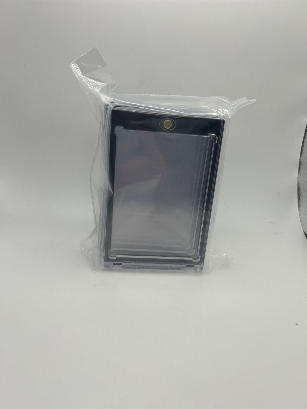 Ultra Pro One-Touch Magnetic Card Holder BLACK BORDER 130pt Point 5 PACK