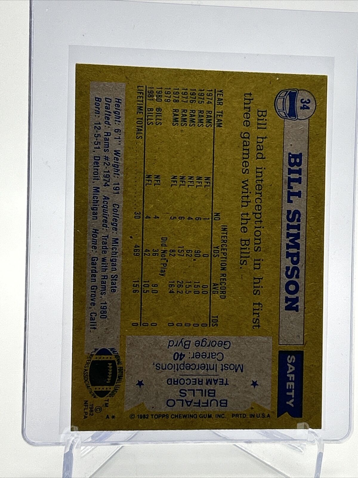 1982 Topps Bill Simpson Football Card #34 NM-MT FREE SHIPPING
