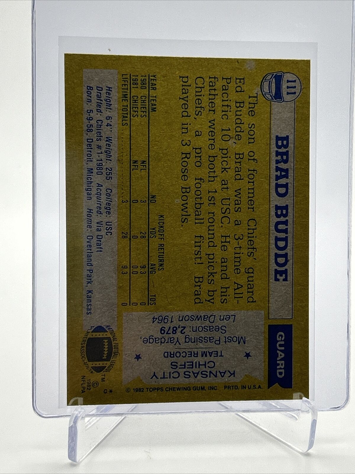 1982 Topps Brad Budde Rookie Football Card #111 NM-MT FREE SHIPPING