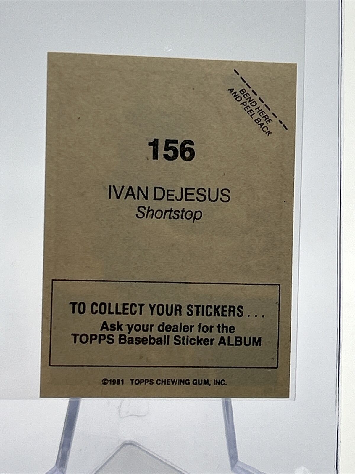 1981 Topps Stickers Ivan DeJesus Baseball Card #156 NM-Mint FREE SHIPPING