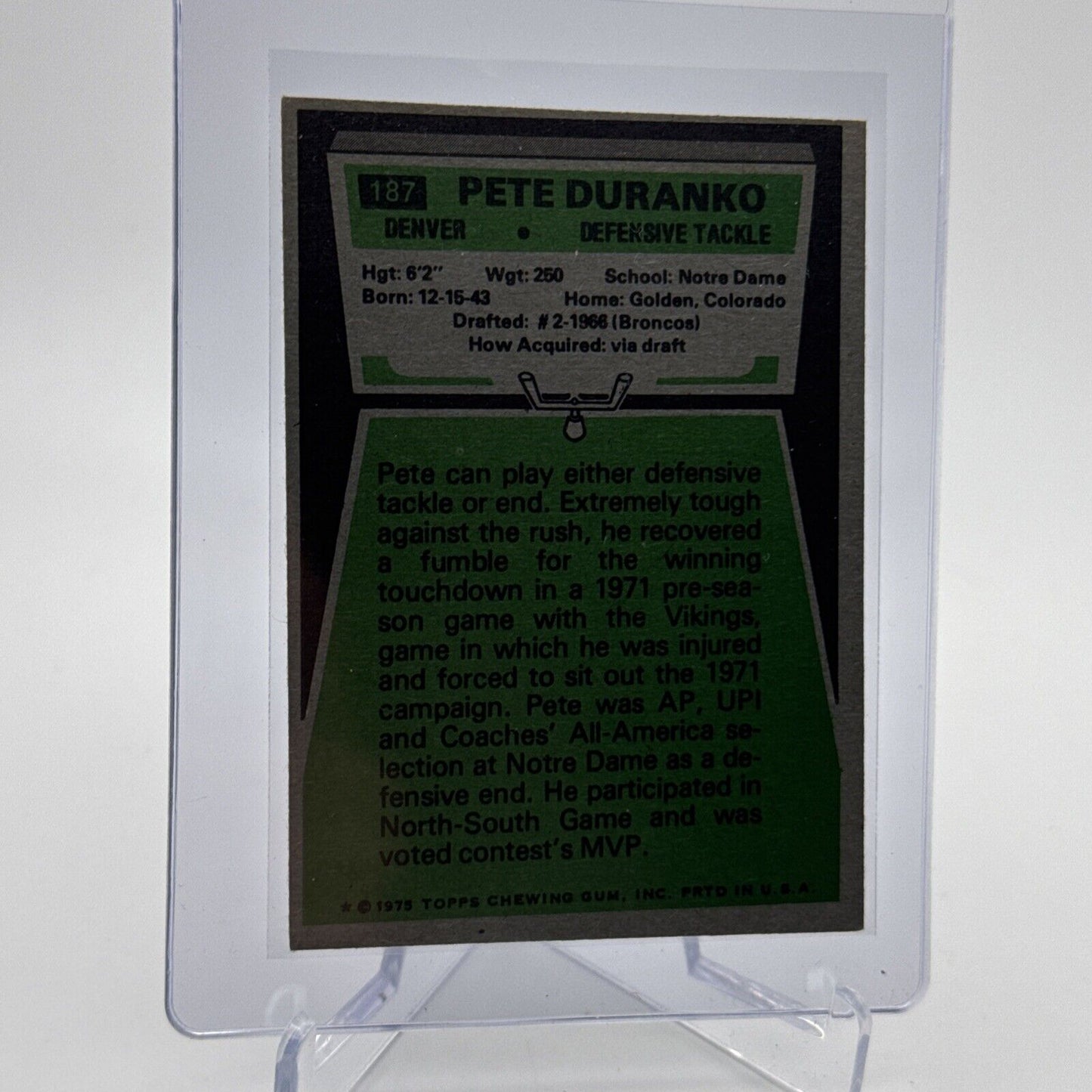 1975 Topps Pete Duranko Football Card #187 NM Quality #10 FREE SHIPPING