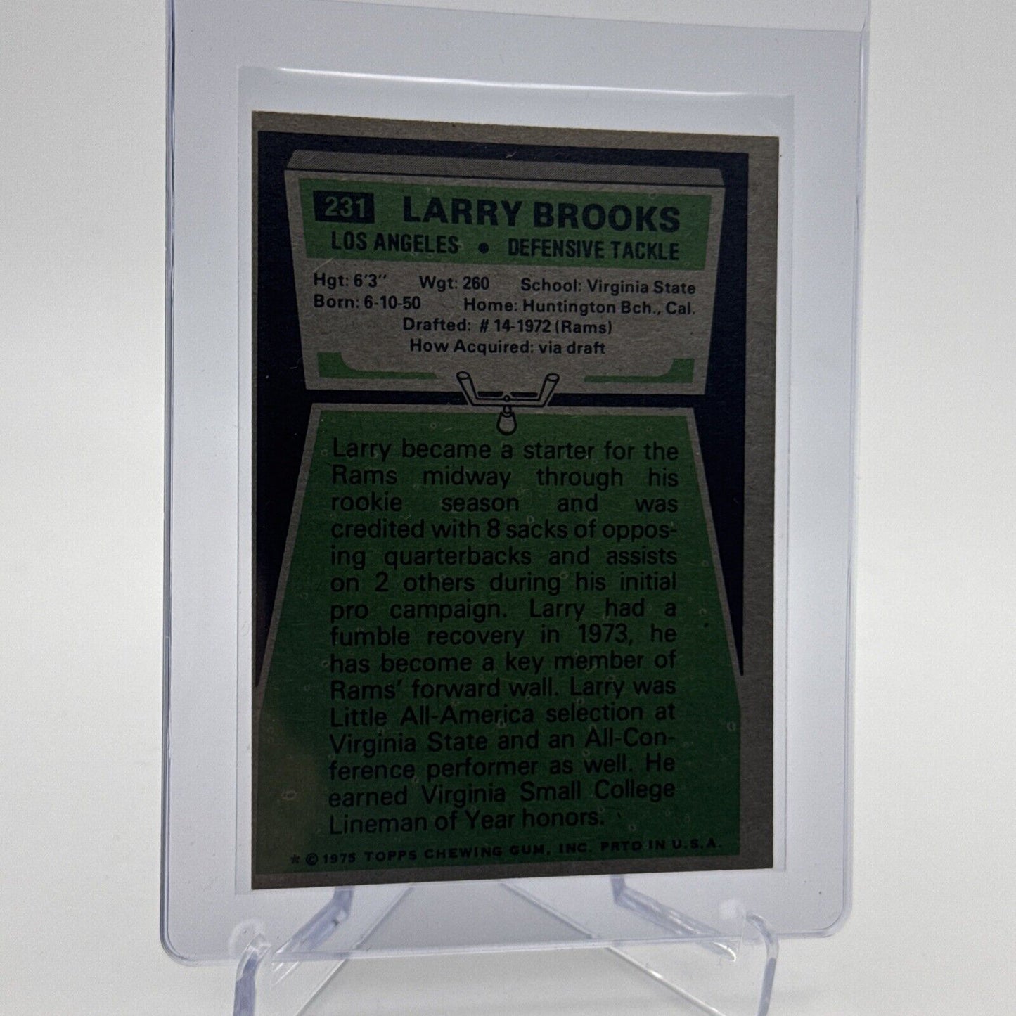 1975 Topps Larry Brooks Football Card #231 NM Quality #2 FREE SHIPPING