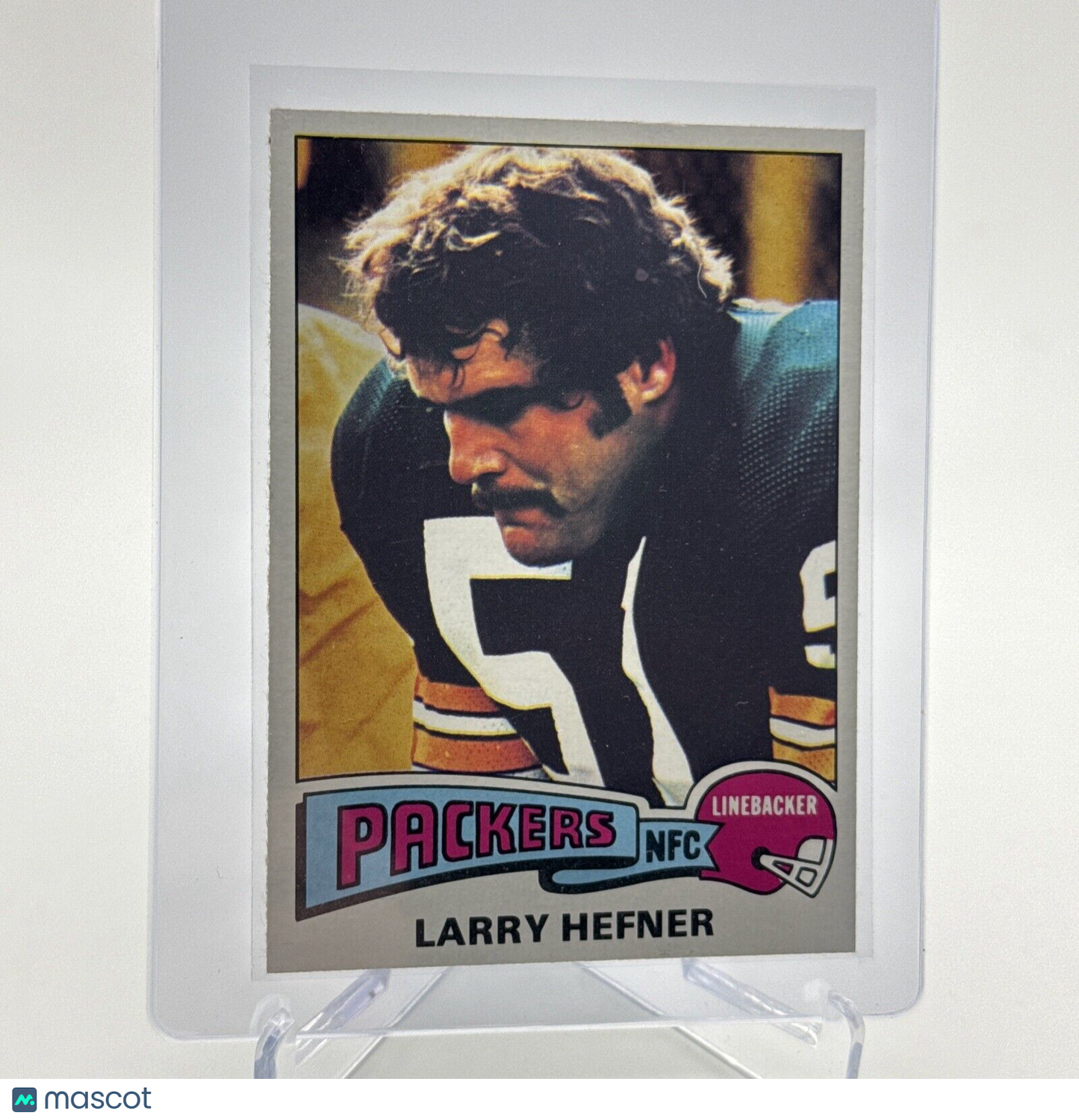 1975 Topps Larry Hefner Football Card #111 NM Quality #5 FREE SHIPPING