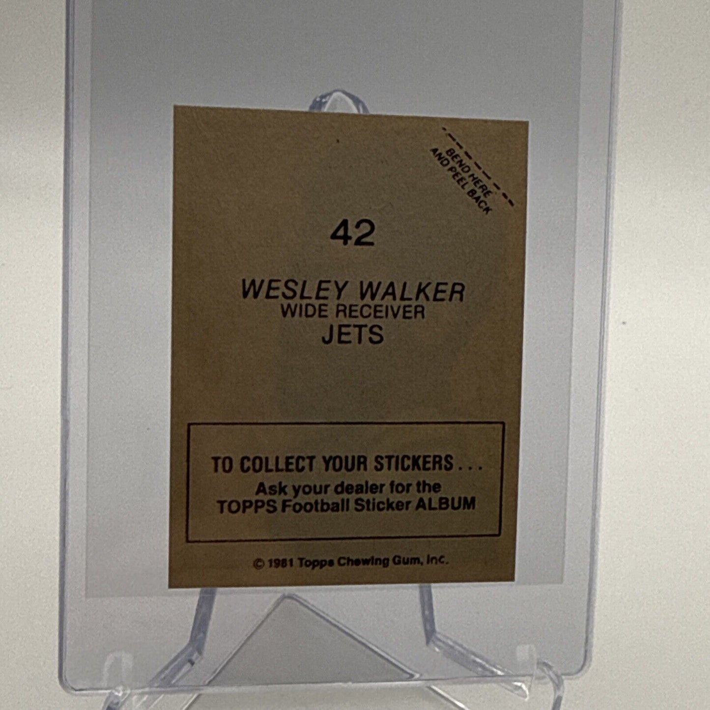 1981 Topps Wesley Walker Football Sticker Card #42 NM-MT FREE SHIPPING