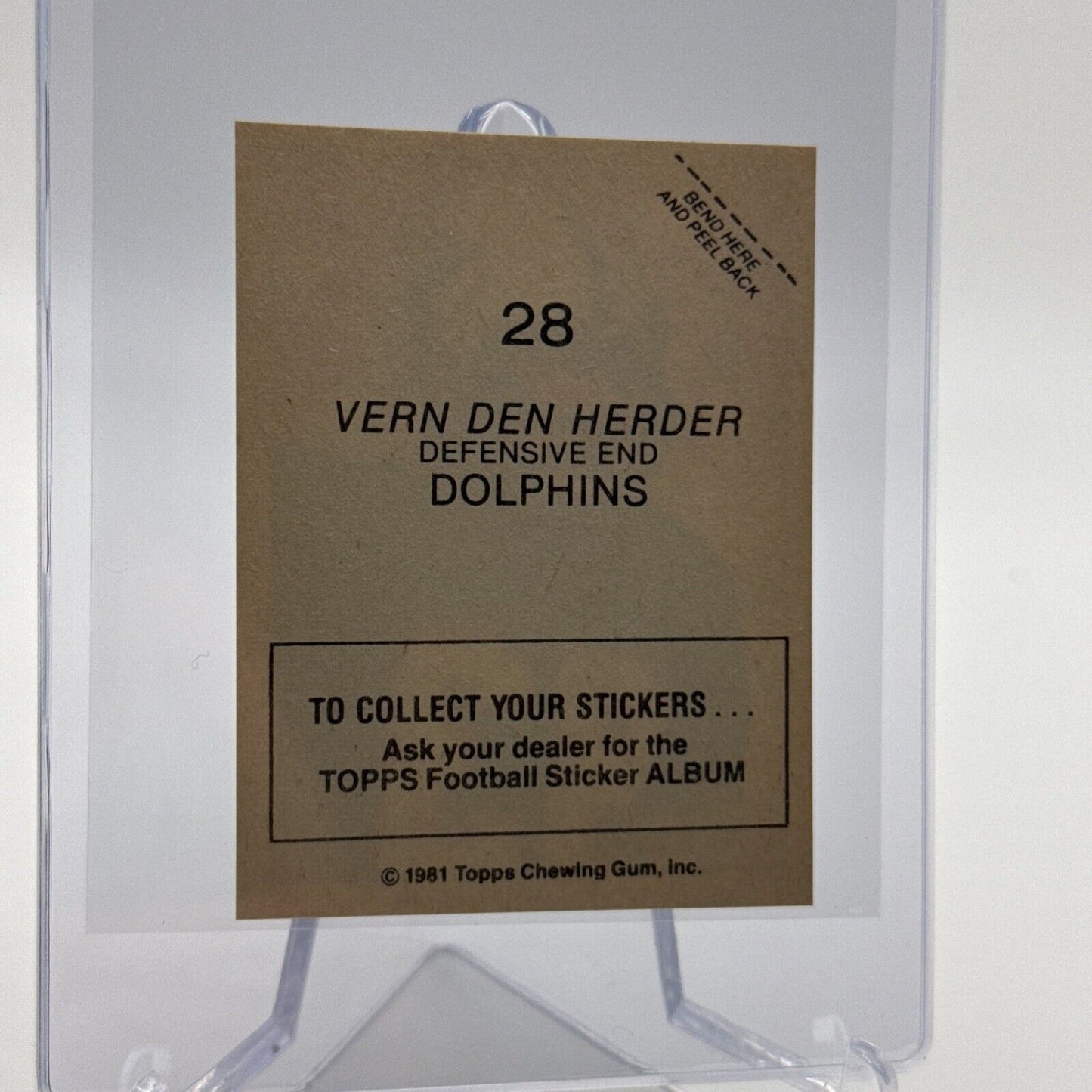 1981 Topps Vern Den Herder Football Sticker Card #28 NM-MT FREE SHIPPING