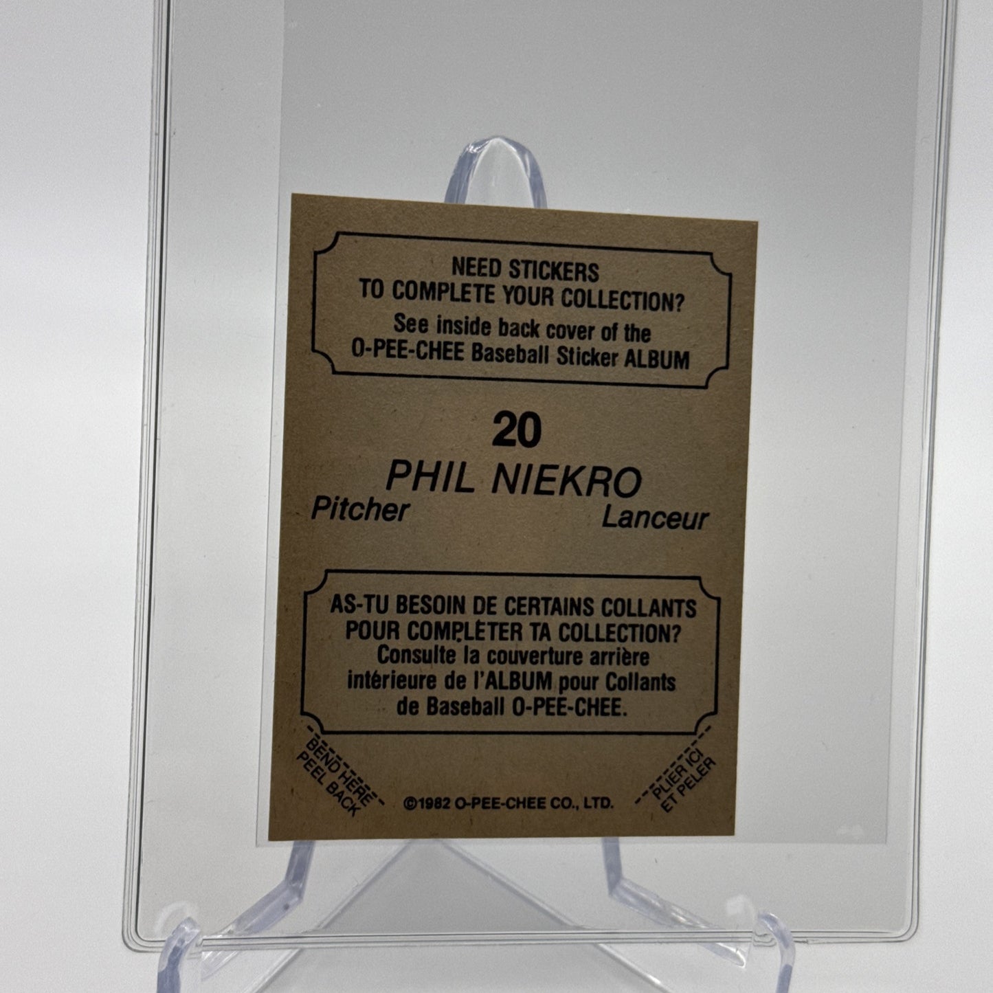 1982 O-Pee-Chee Stickers Phil Niekro Baseball Card #20 NM-MT FREE SHIPPING