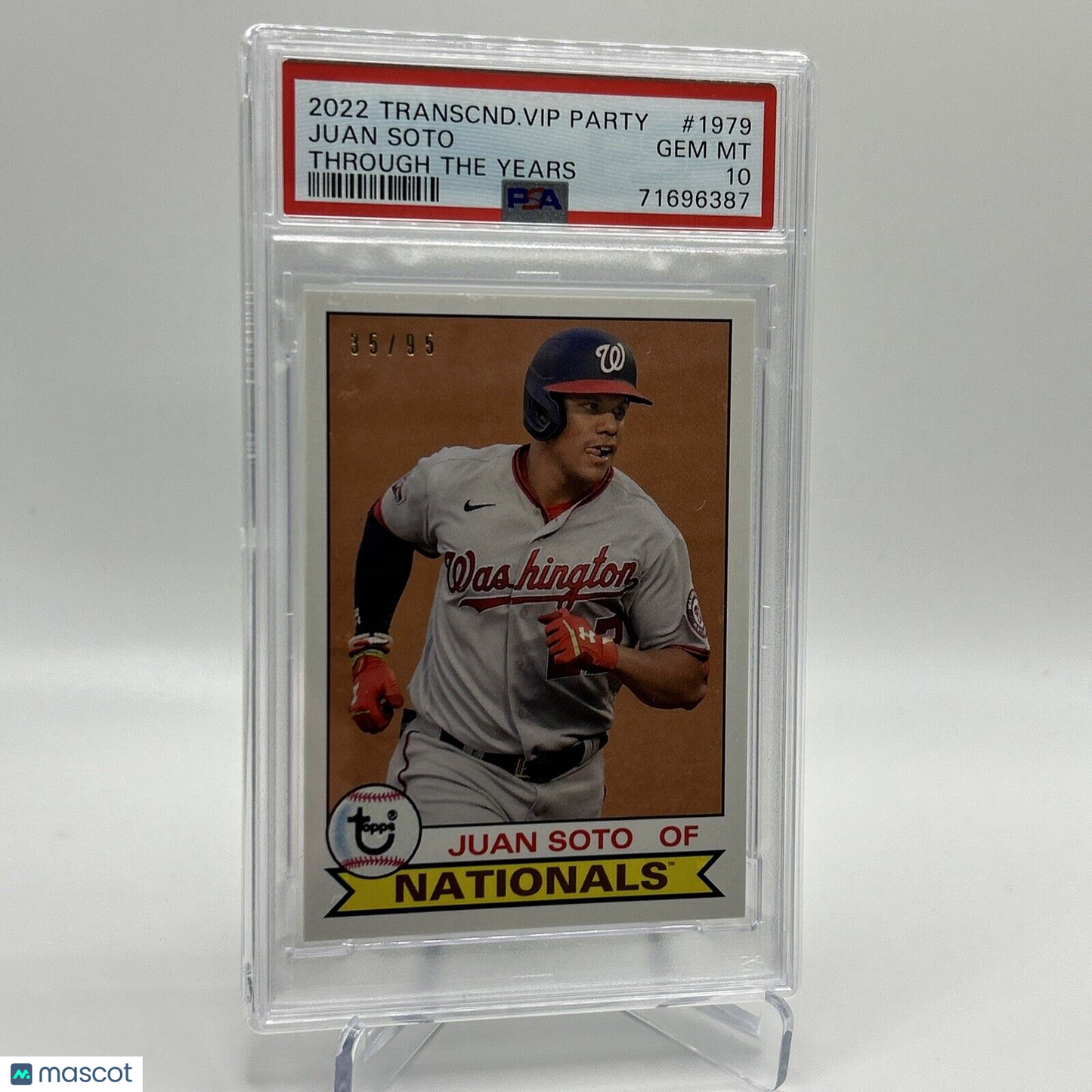 2022 Topps Transcendent VIP Party Juan Soto Baseball Card #1979 PSA 10 35/95