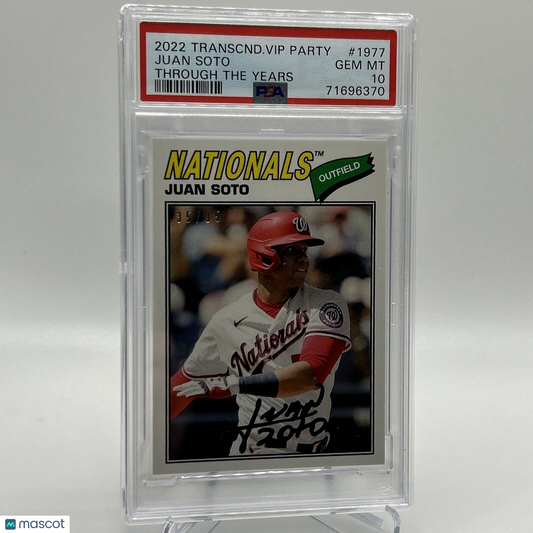 2022 Topps Transcendent VIP Party Juan Soto Baseball Card #1977 PSA 10 35/95