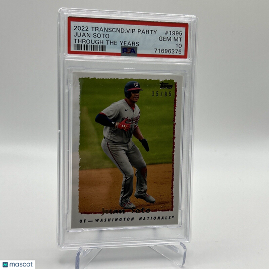 2022 Topps Transcendent VIP Party Juan Soto Baseball Card #1995 PSA 10 35/95