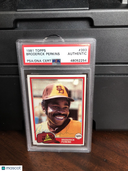 1981 Topps Broderick Perkins Baseball Card #393 Autograph PSA/DNA Authentic