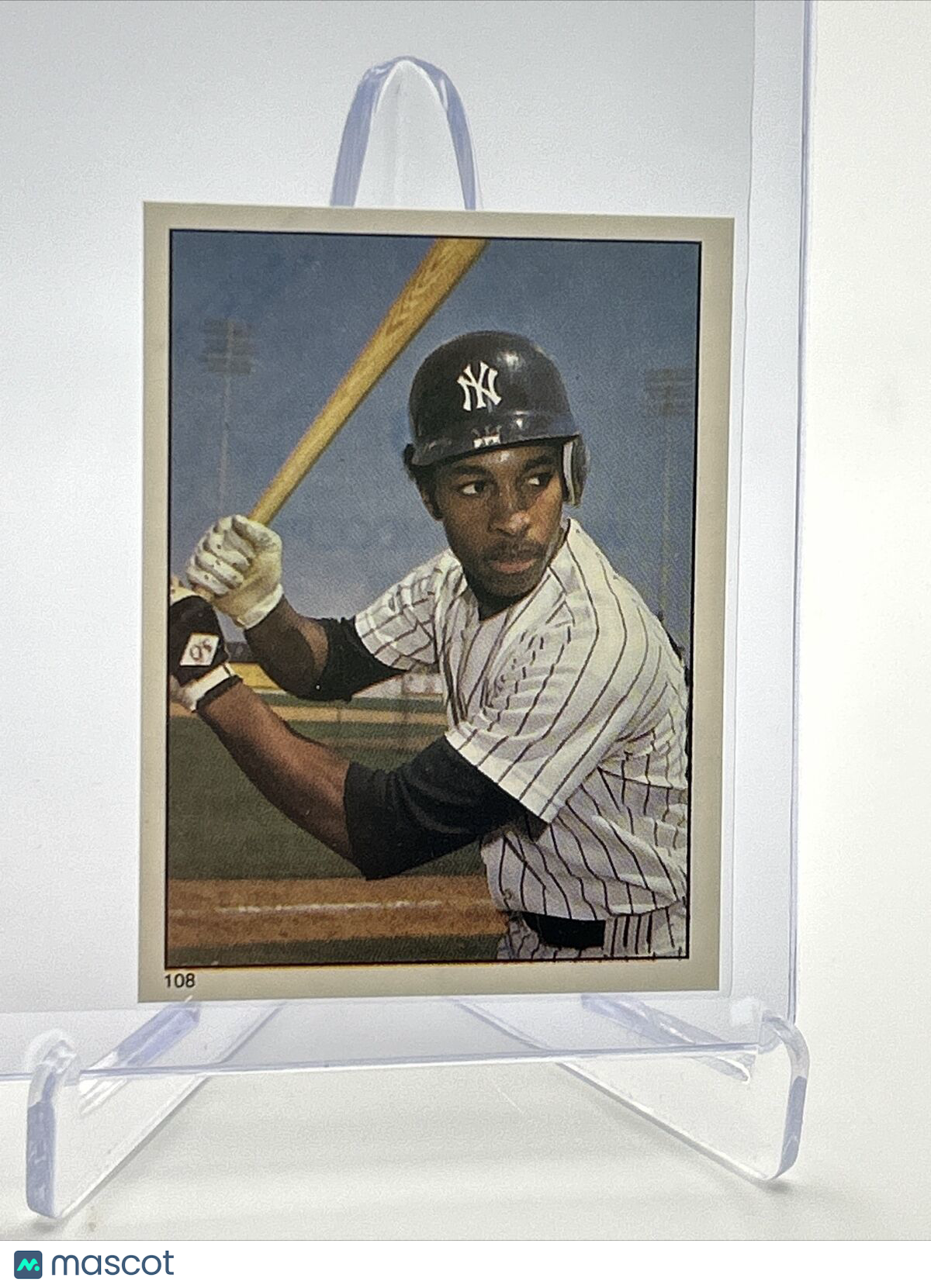 1981 Topps Stickers Willie Randolph Baseball Card #108 NM-Mint FREE SHIPPING