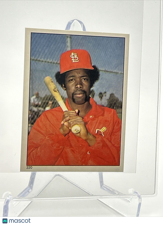 1981 Topps Stickers George Hendrick Baseball Card #220 NM-Mint FREE SHIPPING