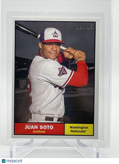 2021 Topps Transcendent Juan Soto Baseball Card #1961-JS 23/95 1961 Topps