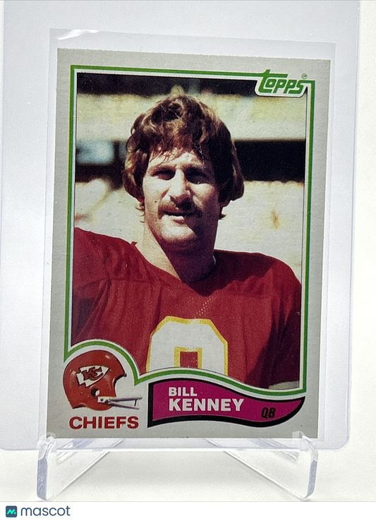 1982 Topps Bill Kenney Rookie Football Card #119 NM-MT FREE SHIPPING