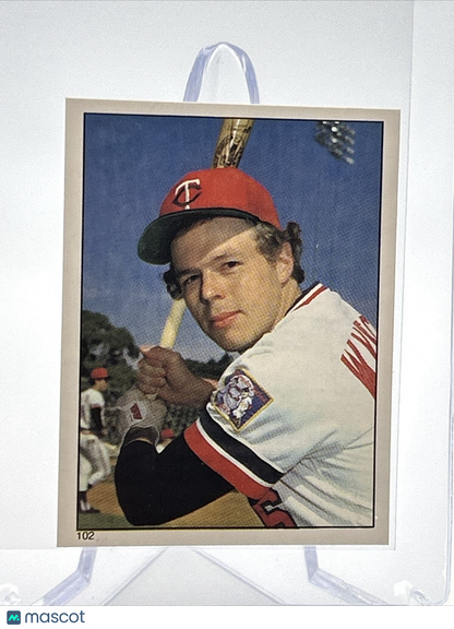 1981 Topps Stickers Butch Wynegar Baseball Card #102 NM-Mint FREE SHIPPING