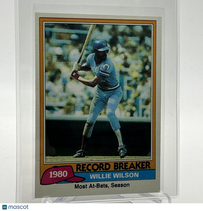 1981 Topps Willie Wilson Baseball Card #208 NM-Mint FREE SHIPPING