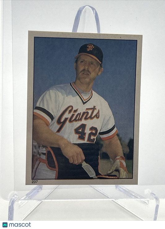 1981 Topps Stickers Milt May Baseball Card #237 NM-Mint FREE SHIPPING