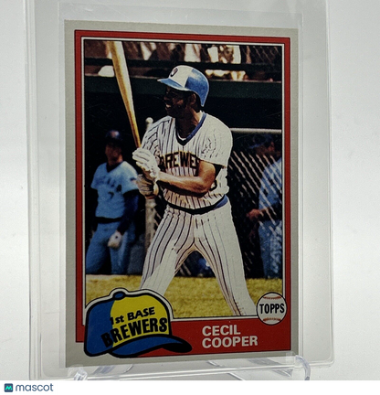 1981 Topps Cecil Cooper Baseball Card #555 NM-Mint FREE SHIPPING