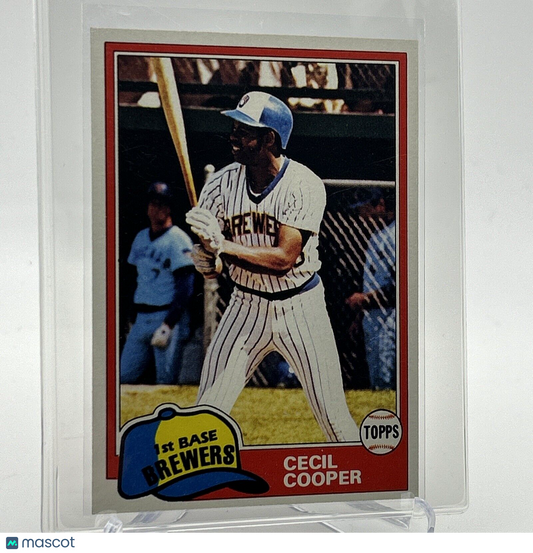 1981 Topps Cecil Cooper Baseball Card #555 NM-Mint FREE SHIPPING
