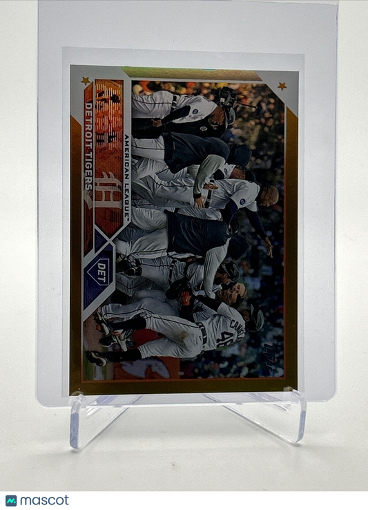 2023 Topps GOLD FOIL Detroit Tigers Baseball Card #555 FREE SHIPPING
