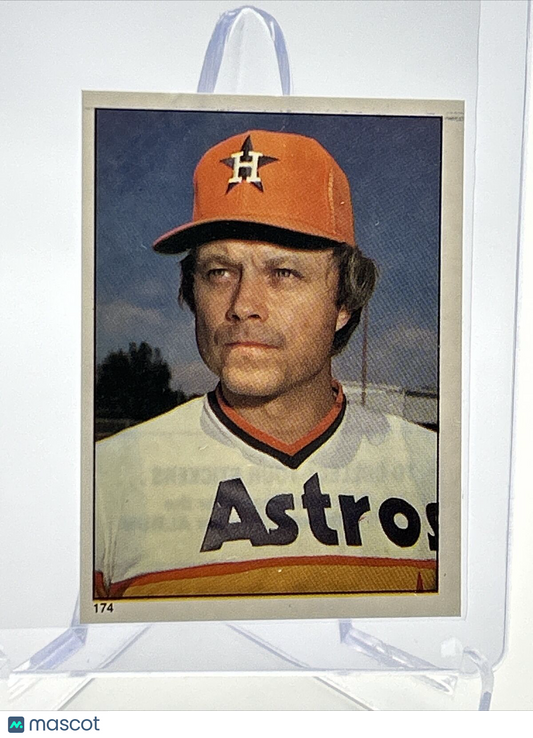 1981 Topps Stickers Joe Niekro Baseball Card #174 NM-Mint FREE SHIPPING