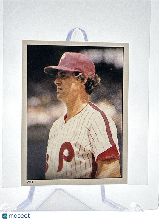 1981 Topps Stickers Bob Boone Baseball Card #203 NM-Mint FREE SHIPPING