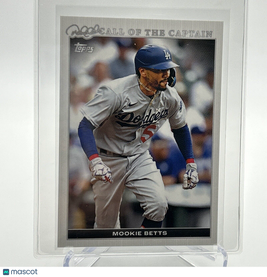 2022 Topps x Derek Jeter Mookie Betts Baseball Card #8 Mint FREE SHIPPING