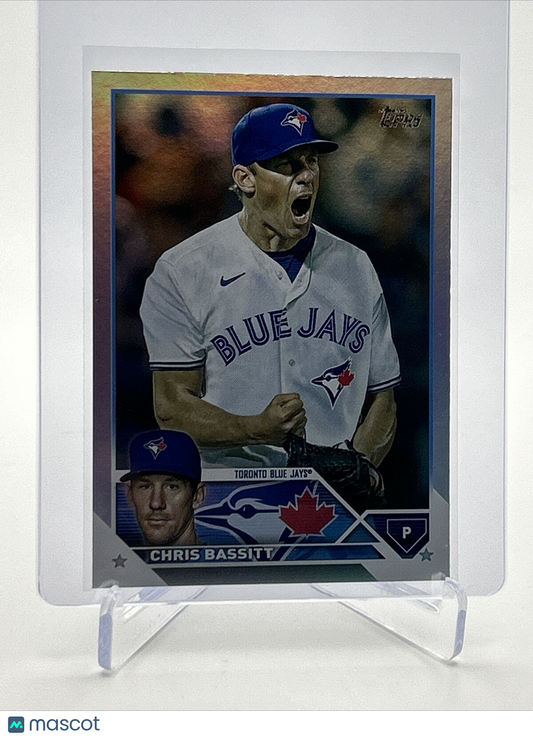 2023 Topps RAINBOW FOIL Chris Bassitt Baseball Card #618 FREE SHIPPING