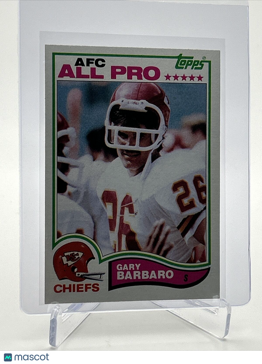 1982 Topps Gary Barbaro Football Card #110 NM-MT FREE SHIPPING