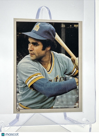 1981 Topps Stickers Julio Cruz Baseball Card #126 NM-Mint FREE SHIPPING