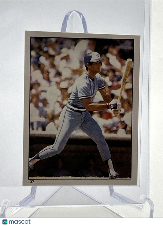 1981 Topps Stickers Damaso Garcia Baseball Card #137 NM-Mint FREE SHIPPING
