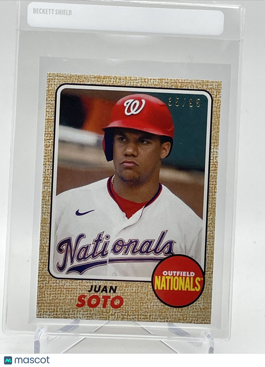 2021 Topps Transcendent Juan Soto Baseball Card #1968-JS 35/95 1968 Topps