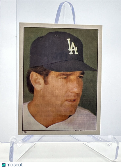 1981 Topps Stickers Steve Garvey Baseball Card #176 NM-Mint FREE SHIPPING