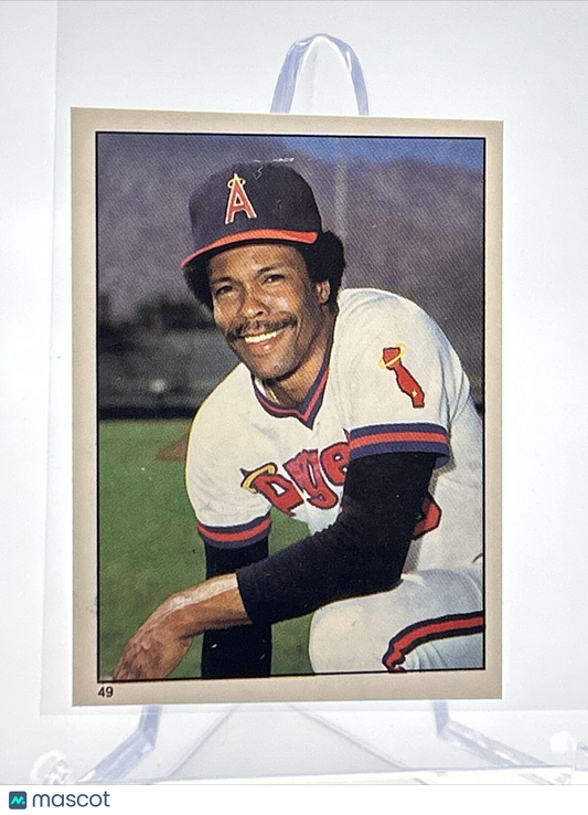 1981 Topps Stickers Rod Carew Baseball Card #49 NM-Mint FREE SHIPPING