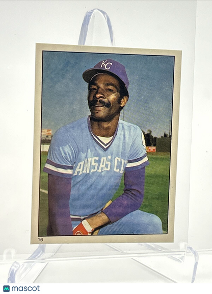 1981 Topps Stickers Willie Wilson Baseball Card #16 NM-Mint FREE SHIPPING