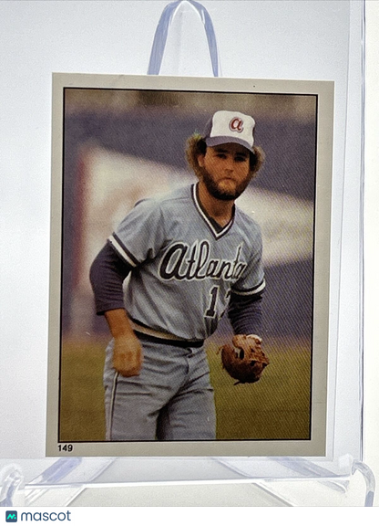 1981 Topps Stickers Glenn Hubbard Baseball Card #149 NM-Mint FREE SHIPPING