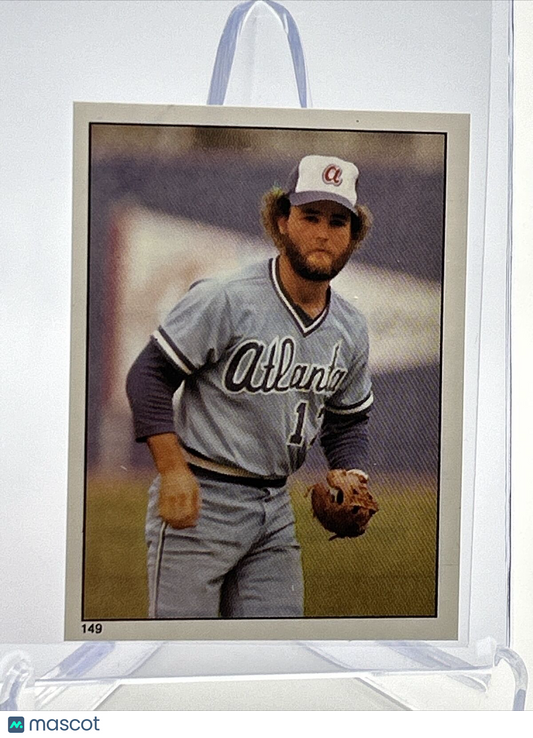 1981 Topps Stickers Glenn Hubbard Baseball Card #149 NM-Mint FREE SHIPPING