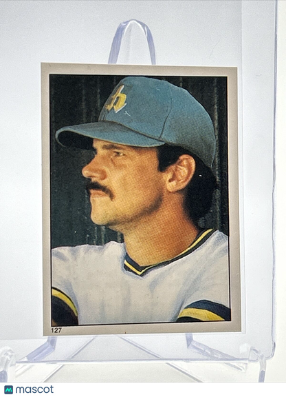 1981 Topps Stickers Richie Zisk Baseball Card #127 NM-Mint FREE SHIPPING