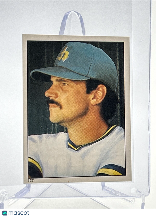 1981 Topps Stickers Richie Zisk Baseball Card #127 NM-Mint FREE SHIPPING