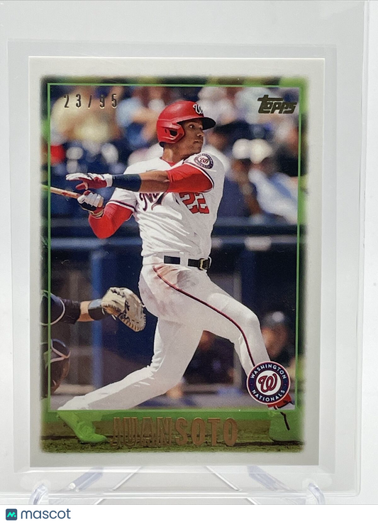 2021 Topps Transcendent Juan Soto Baseball Card #1997-JS 23/95 1997 Topps