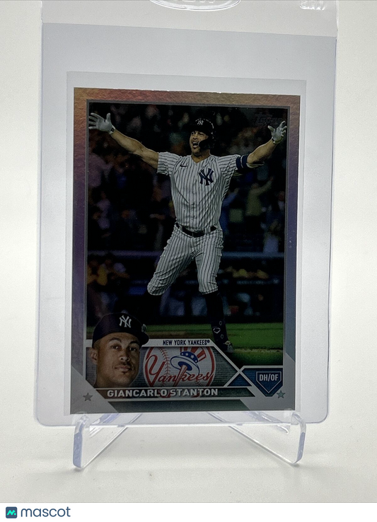 2023 Topps RAINBOW FOIL Giancarlo Stanton Baseball Card #509 FREE SHIPPING