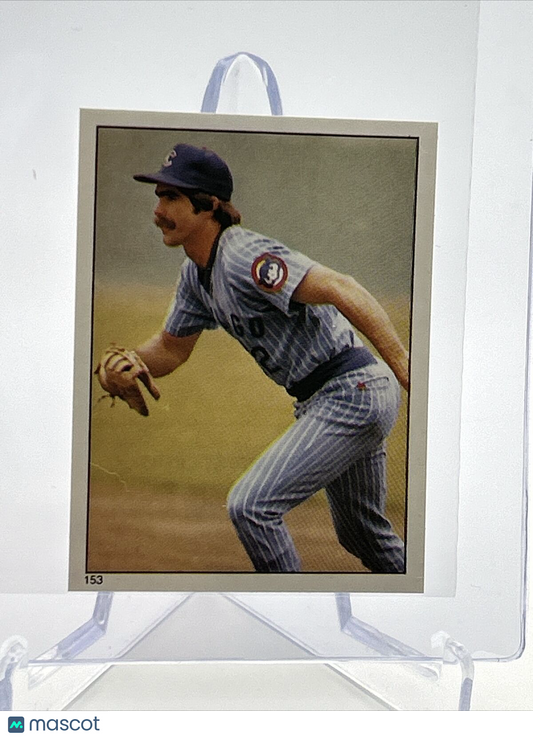 1981 Topps Stickers Bill Buckner Baseball Card #153 NM-Mint FREE SHIPPING