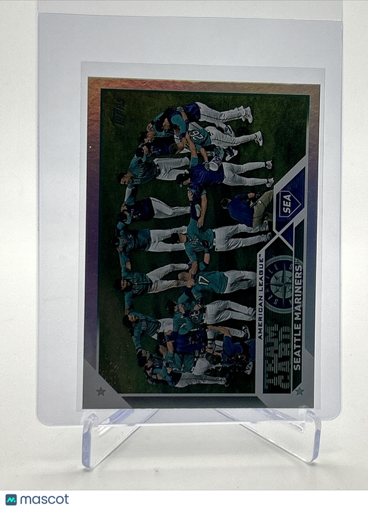 2023 Topps RAINBOW FOIL Seattle Mariners Baseball Card #627 FREE SHIPPING
