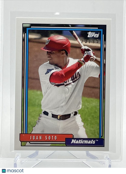 2021 Topps Transcendent Juan Soto Baseball Card #1992-JS 23/95 1992 Topps