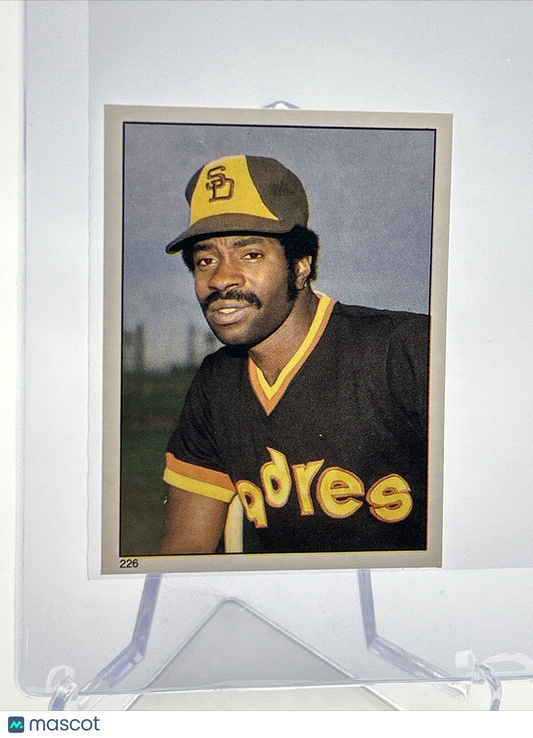 1981 Topps Stickers Broderick Perkins Baseball Card #226 NM-Mint FREE SHIPPING